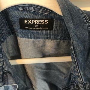 Denim blue bottom down shirt